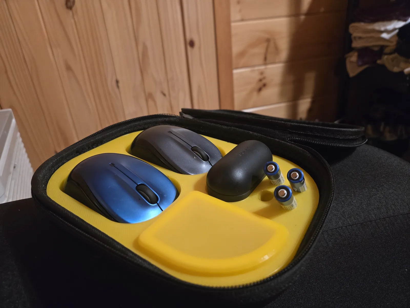 Custom EDC Hardcase Shadow Board Insert